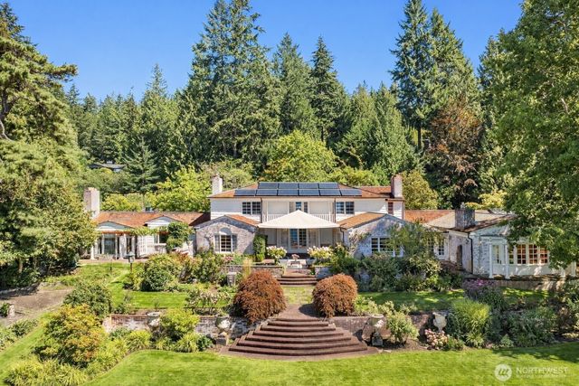 72 Olympic Drive NW, Shoreline, WA 98177
