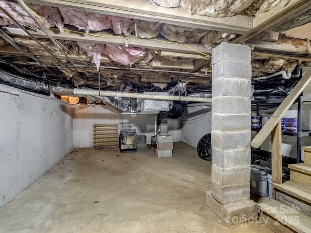 4313 Hovis Road, Charlotte, NC 28208