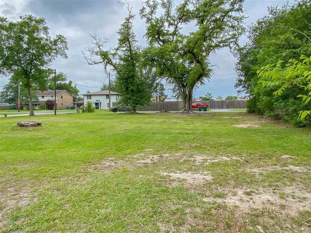 1504 Walker Lane, Sulphur, LA 70663