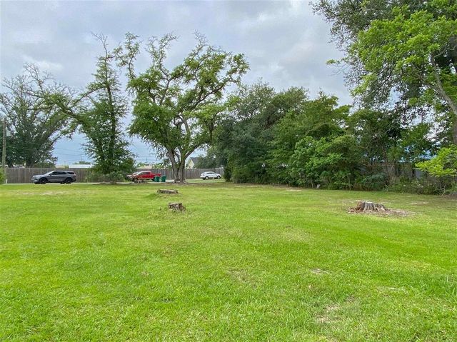 1504 Walker Lane, Sulphur, LA 70663