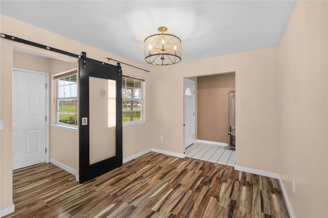 297 Meeker Drive, Gentry, AR 72734