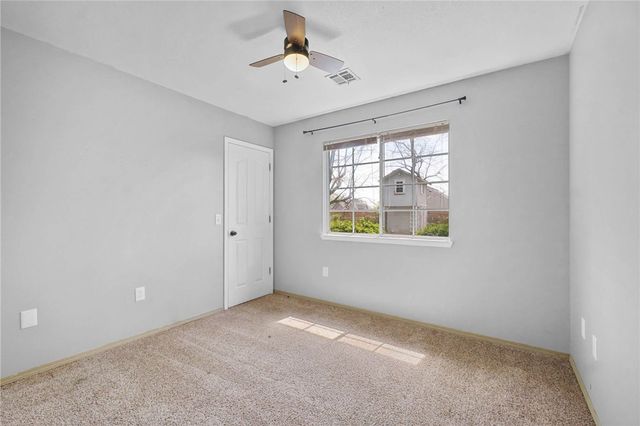 297 Meeker Drive, Gentry, AR 72734