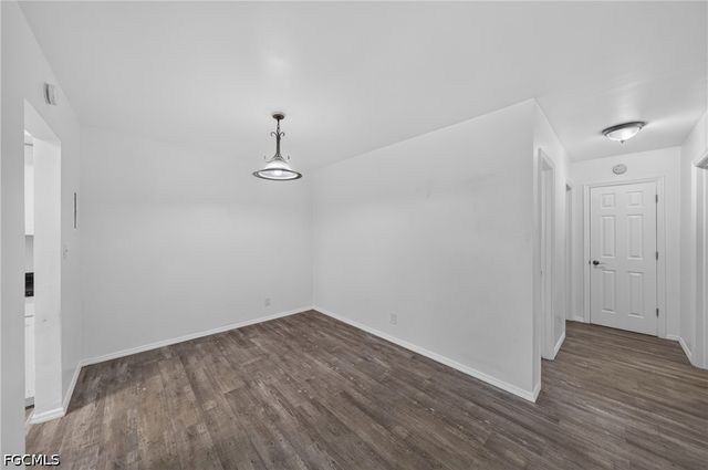 2544 1st ST 108, Fort Myers, FL 33901