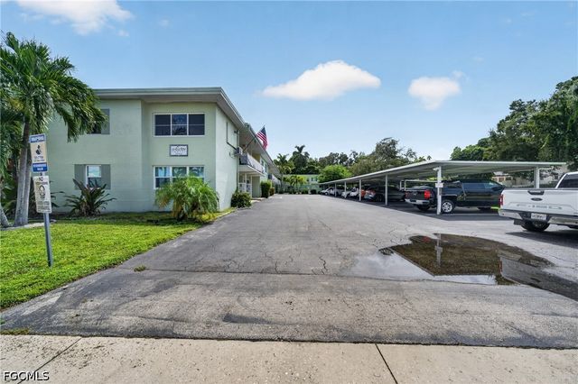 2544 1st ST 108, Fort Myers, FL 33901