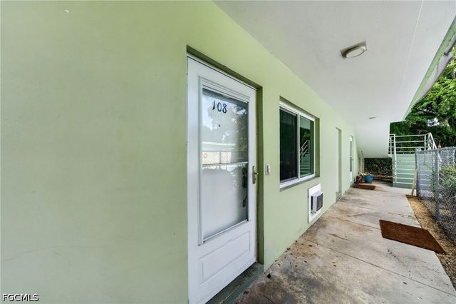 2544 1st ST 108, Fort Myers, FL 33901