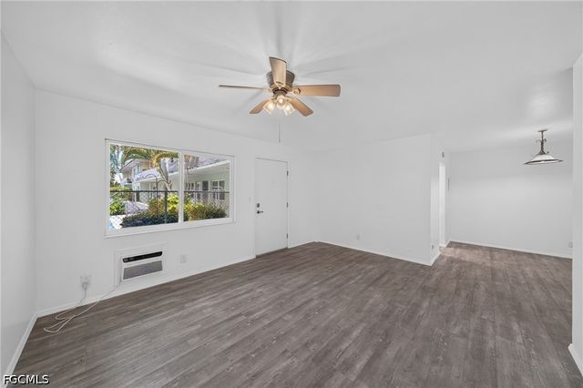 2544 1st ST 108, Fort Myers, FL 33901