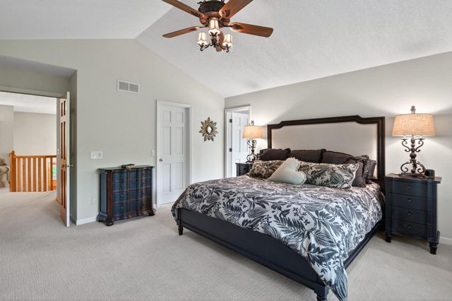 18720 25th Avenue N, Plymouth, MN 55447
