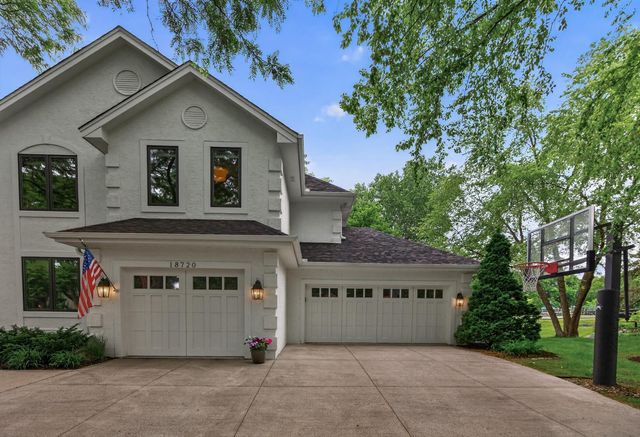 18720 25th Avenue N, Plymouth, MN 55447