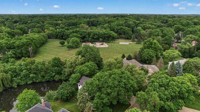 18720 25th Avenue N, Plymouth, MN 55447
