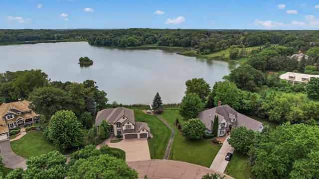 18720 25th Avenue N, Plymouth, MN 55447