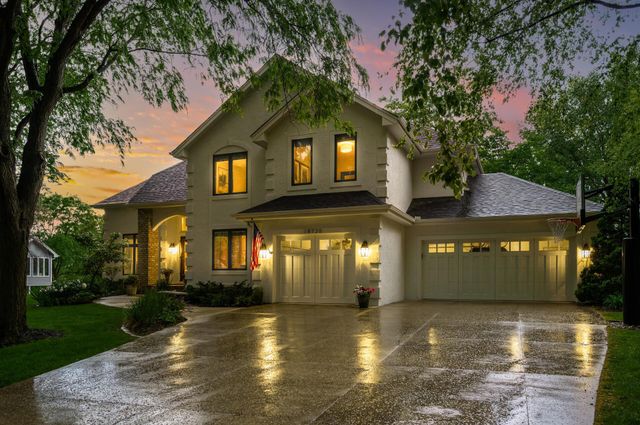 18720 25th Avenue N, Plymouth, MN 55447