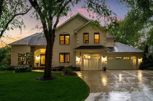 18720 25th Avenue N, Plymouth, MN 55447