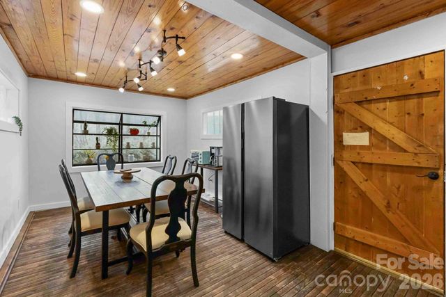 124 Glad Tidings Lane, Sylva, NC 28779
