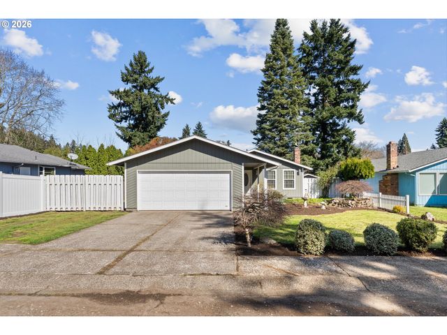 5687 Se LLOYD St, Milwaukie, OR 97222