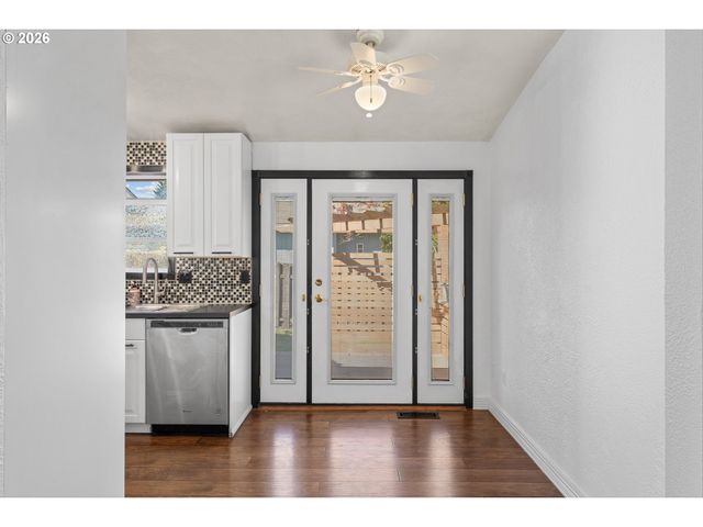 5687 Se LLOYD St, Milwaukie, OR 97222