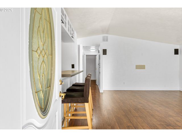 5687 Se LLOYD St, Milwaukie, OR 97222