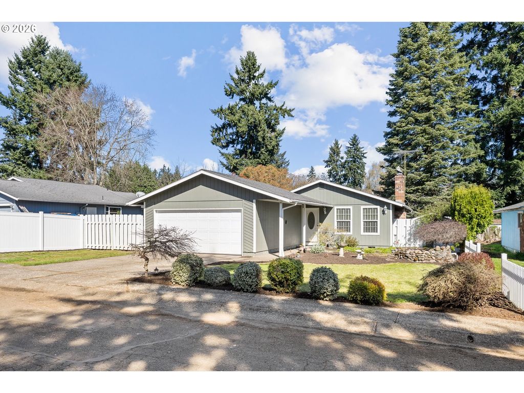 5687 Se LLOYD St, Milwaukie, OR 97222