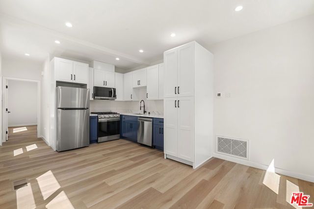 1305 Lucile Avenue 5, Los Angeles, CA 90026