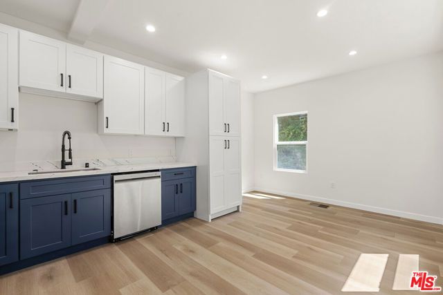 1305 Lucile Avenue 5, Los Angeles, CA 90026