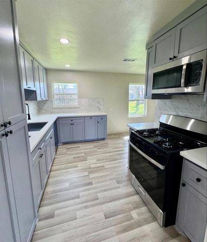 4414 Howcher Street, Houston, TX 77047