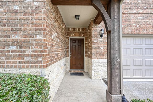 103 Pioneer Canyon, The Woodlands, TX 77375