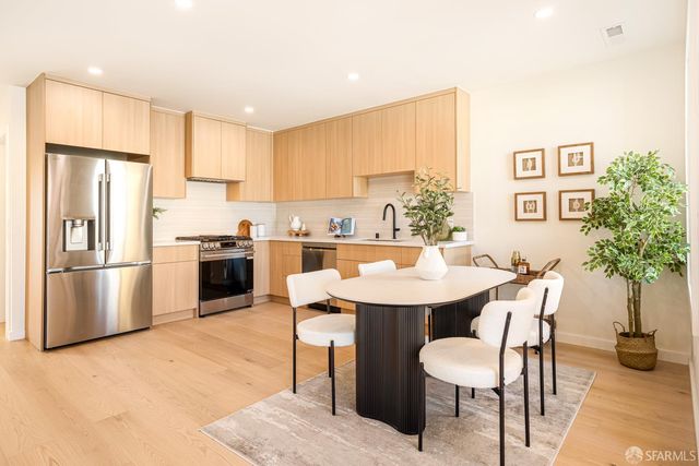 239 Bright Street, San Francisco, CA 94132