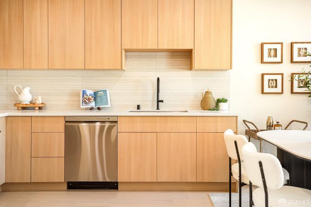 239 Bright Street, San Francisco, CA 94132