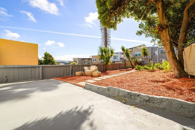 239 Bright Street, San Francisco, CA 94132