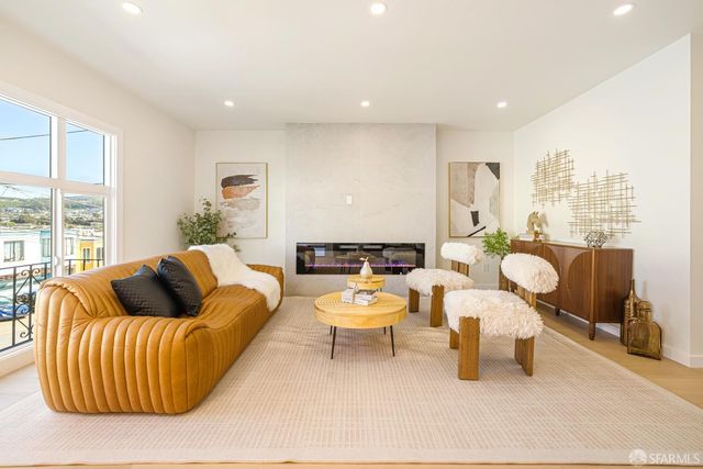 239 Bright Street, San Francisco, CA 94132