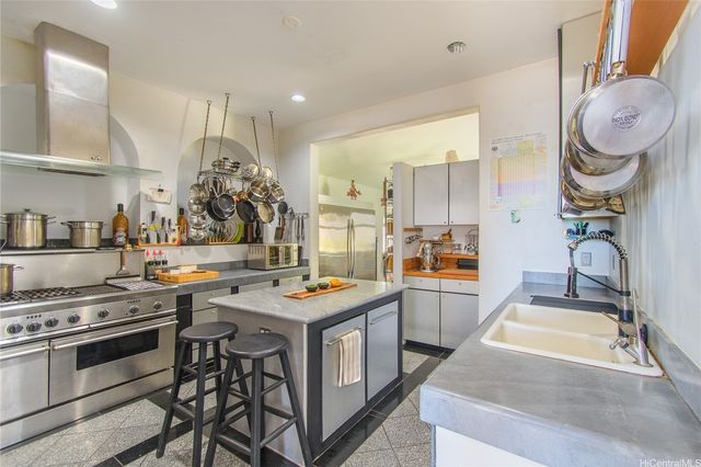 84-940 Moaelehua Street, Waianae, HI 96792