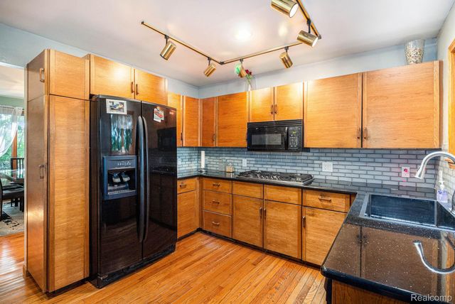 5365 S Bancroft Road, Shiawassee Township, MI 48429