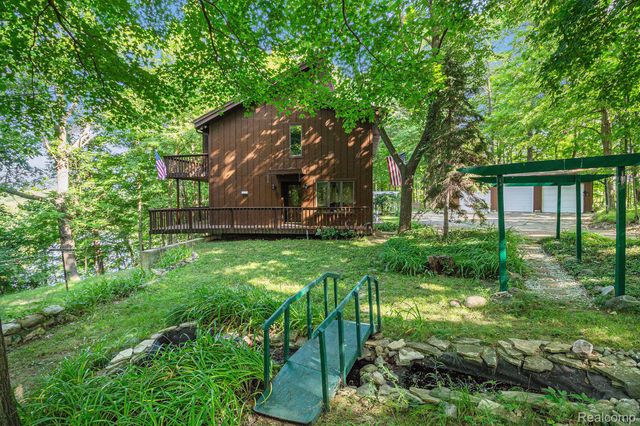 5365 S Bancroft Road, Shiawassee Township, MI 48429