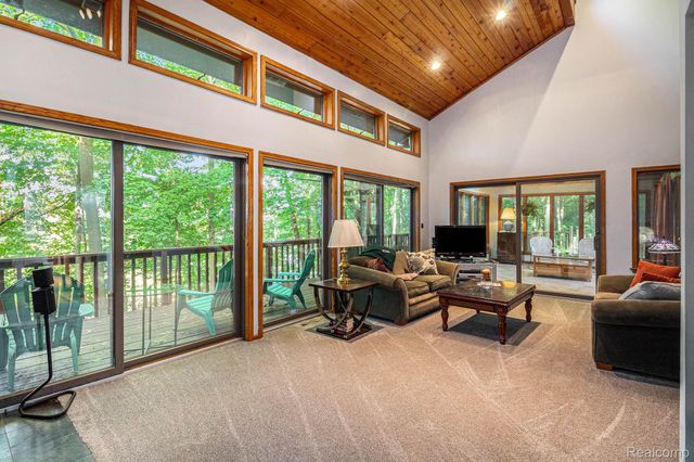 5365 S Bancroft Road, Shiawassee Township, MI 48429