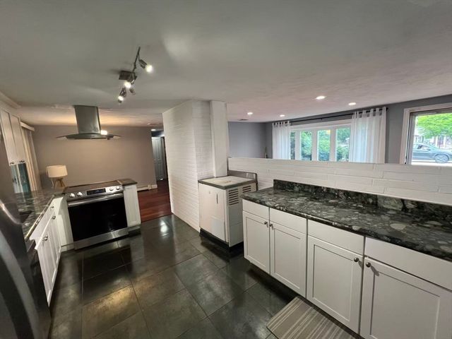 184 Richard Rd 0, Braintree, MA 02184