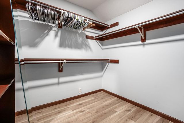 5690 Duddingston Drive, Dublin, OH 43017