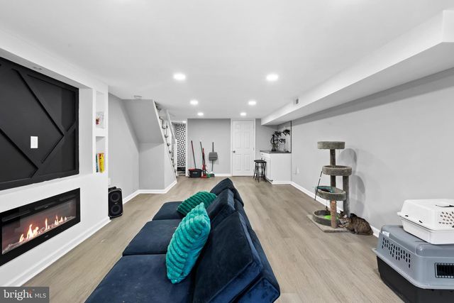 1518 E MAYLAND ST, Philadelphia, PA 19138