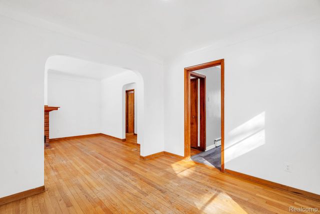 5330 Hereford Street, Detroit, MI 48224