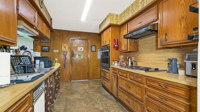 12210 Cherry Point Drive, Dayton, TX 77535
