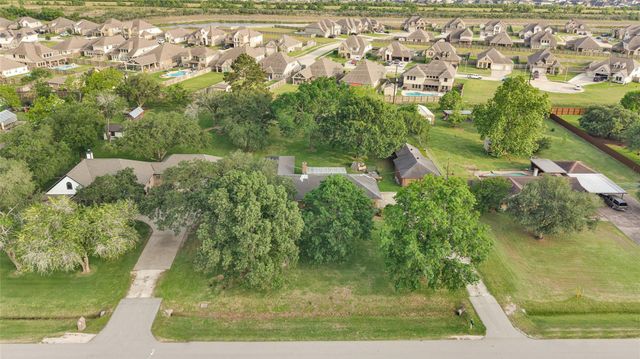 12210 Cherry Point Drive, Dayton, TX 77535