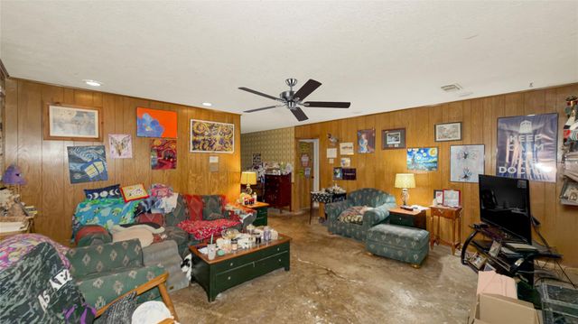 12210 Cherry Point Drive, Dayton, TX 77535