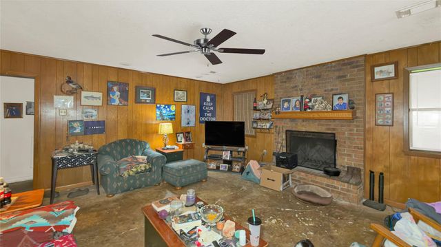 12210 Cherry Point Drive, Dayton, TX 77535