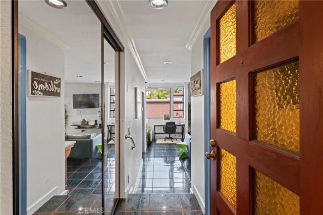 2525 E 19th Street 24, Signal Hill, CA 90755