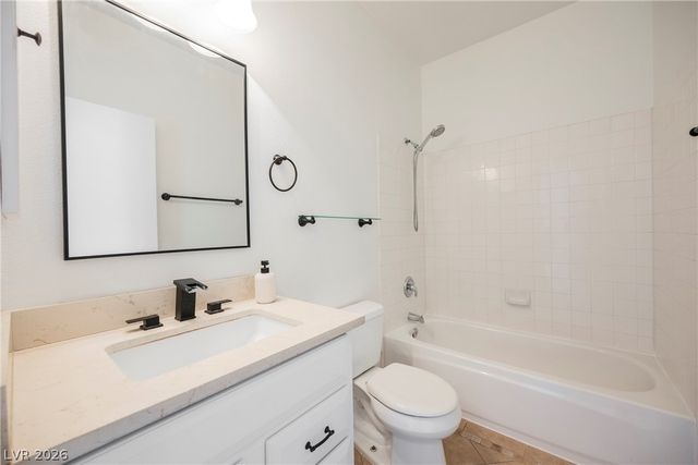 1080 Sweeping Ivy Court, Las Vegas, NV 89183