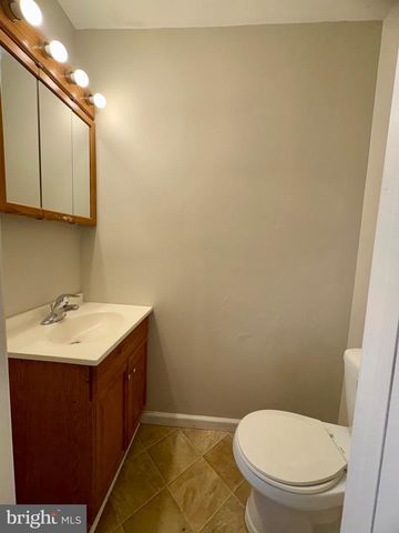 257 W JACKSON ST, York, PA 17401