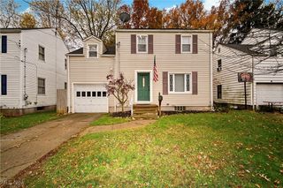 1910 37th Street NW, Canton, OH 44709