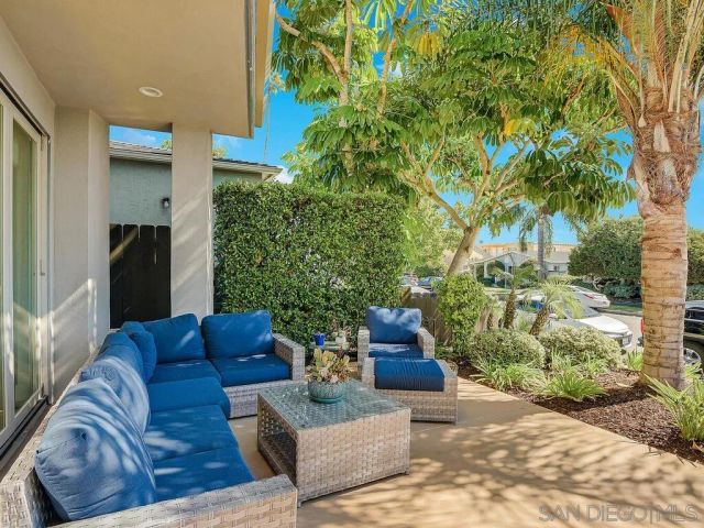 938 Opal, San Diego, CA 92109