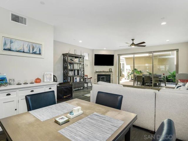 938 Opal, San Diego, CA 92109