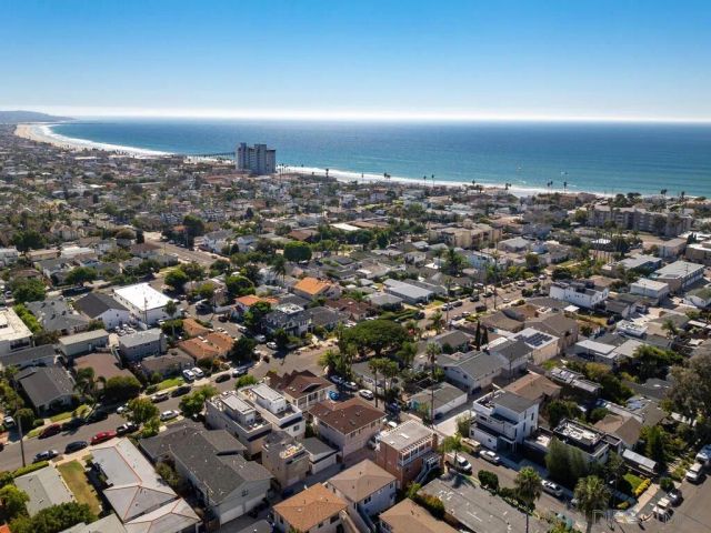 938 Opal, San Diego, CA 92109