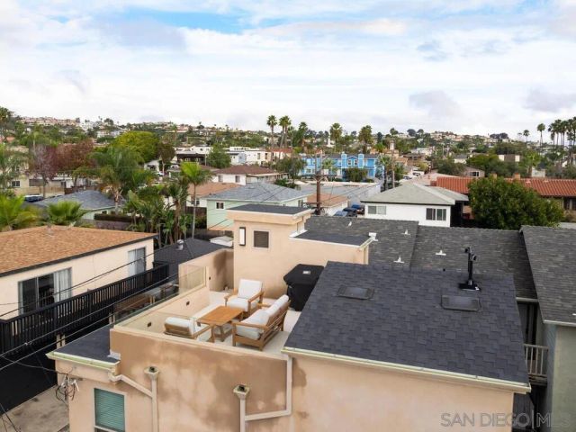 938 Opal, San Diego, CA 92109