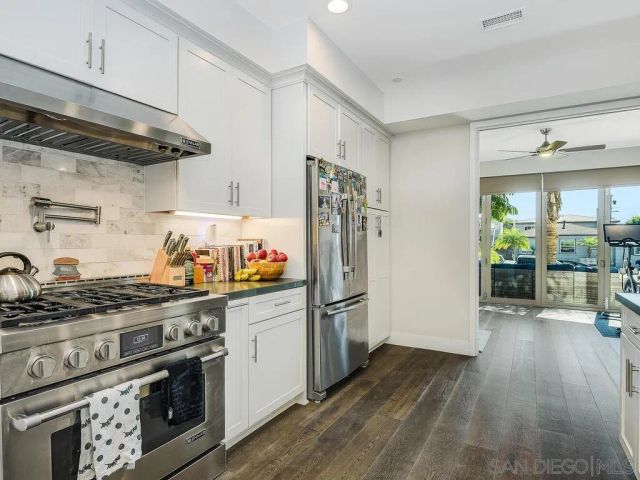 938 Opal, San Diego, CA 92109